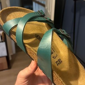 BRAND NEW BIRKYS🚨🚨‼️‼️ size 39; teal